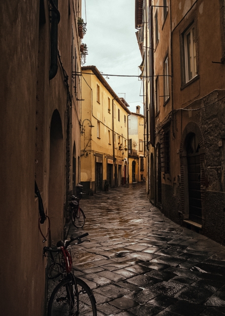 Alleyways of Lucca